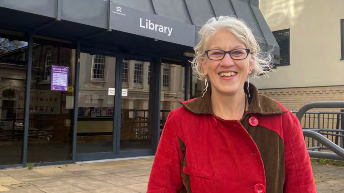 ELizabeth Jerrard standing in front of Brentwood Library